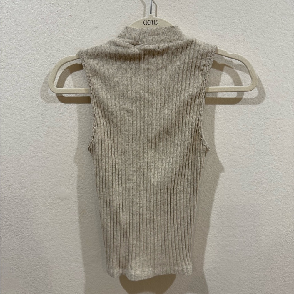 Project Social T Ruched Front Sweater Rib Tank - Picture 7 of 9